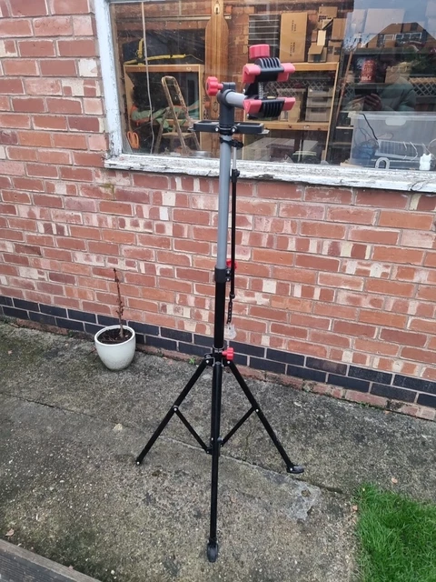Bike hut stand online