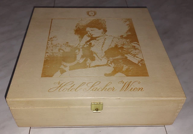Vintage seltenes Designe Hotel Sacher Wien Pralinenschachtel Torten Kuchen Box