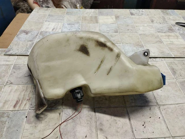 AUDI A6 Avant 4B5, C5 4B0955453A Serbatoio Lavafinestra 2.50 Diesel 132kw 18242105