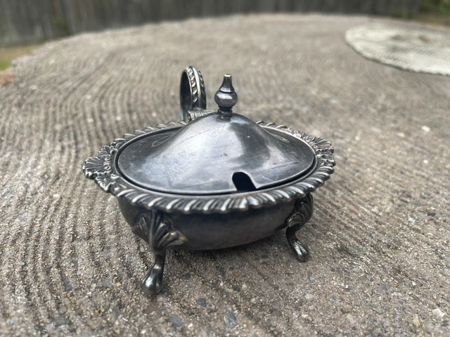 1800’s sterling silver & Blue cobalt glass mustard dish / From Charleston SC