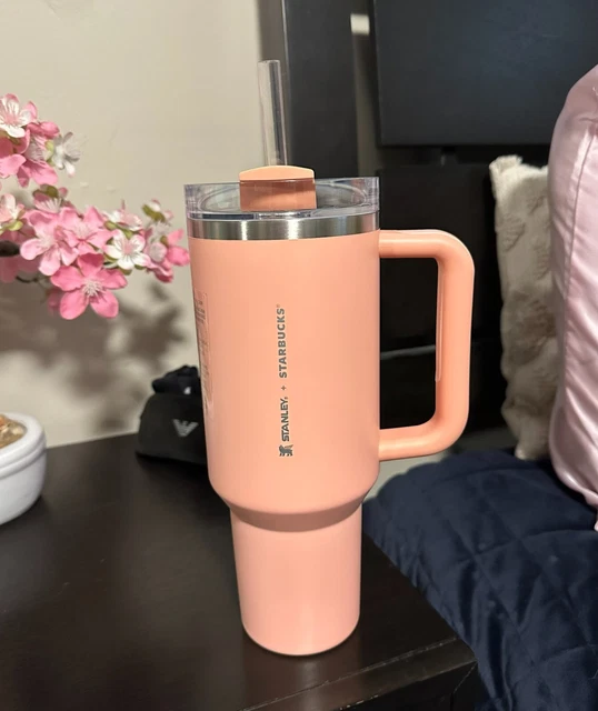 STANLEY X STARBUCKS Target Exclusive 2023 Peach/Pink 40oz Tumbler NEW