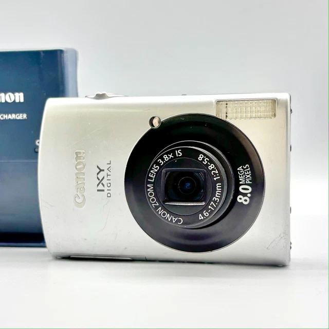 RAKUDO　Canon IXY DIGITAL 910 IS Canon IXY Digital 910IS Silver 8.0 MP Compact Digital Camera