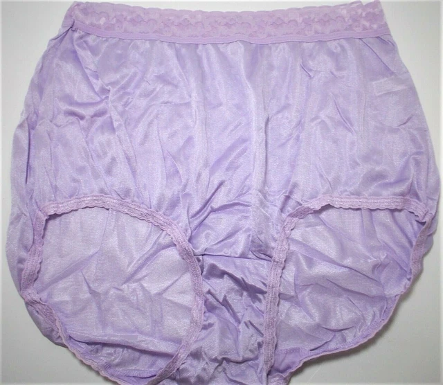 VINTAGE PANTIES HANES Shiny 100 Nylon Full Panty Panties Lavender