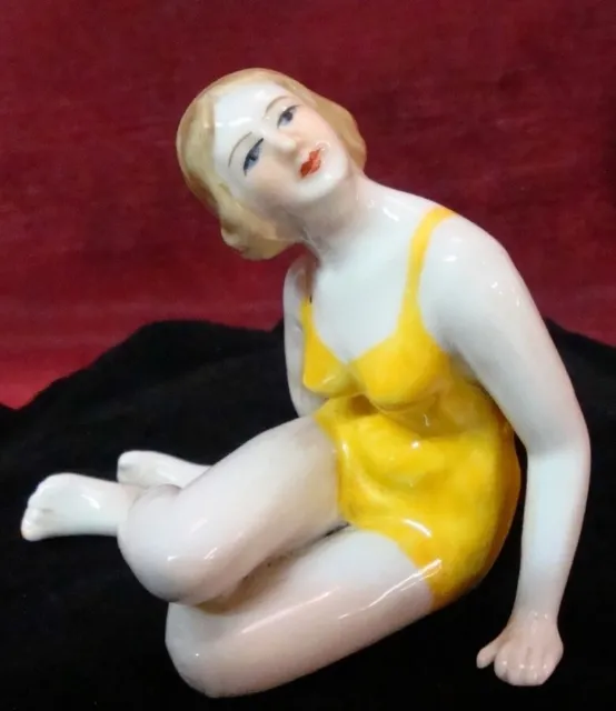 Figurine Baigneuse Pin-up Sexy Style Art Deco-allemand Style Art Nouveau Porcela