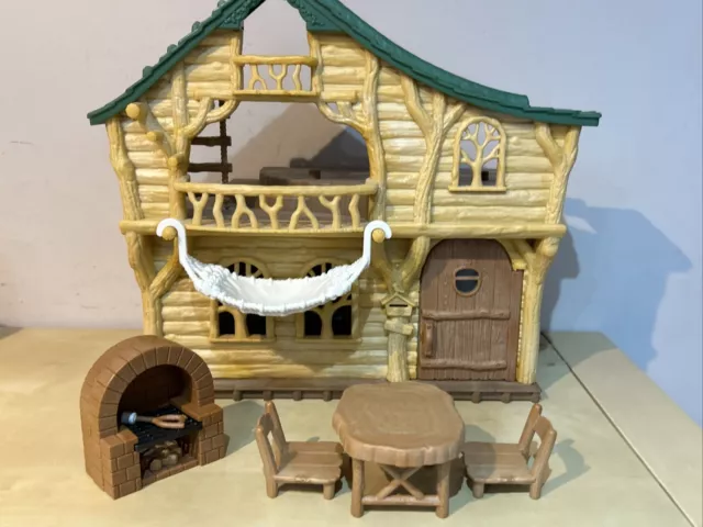 Sylvanian Families - Lodge am See mit Zubehör