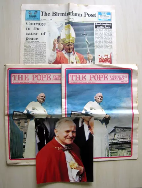 Pope John Paul II's UK Visit in 1982 inc: News Papers x 3 plus Large Photograph.