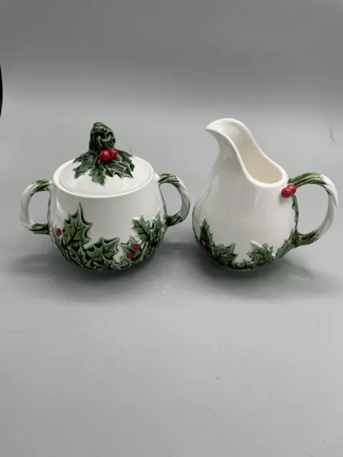 Vintage Lefton White Holly Berry #604 Creamer  And Sugar Bowl #604 Hand Painted