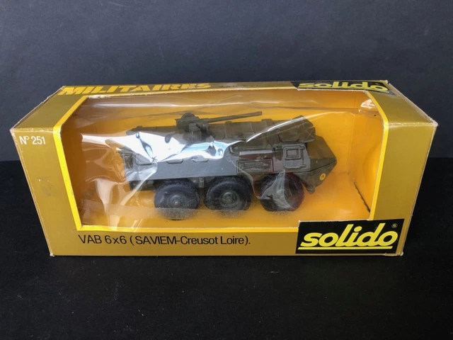 Solido VAB 6x6 1/50 N°251 – Miniature Militaire France, Vert, édition 09/76, Neuve