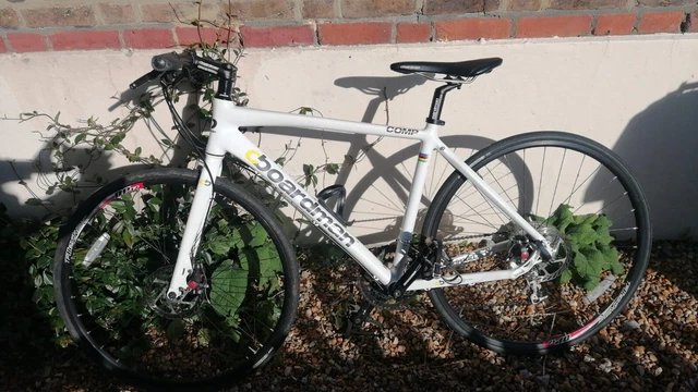 Boardman comp hybrid 2025 white