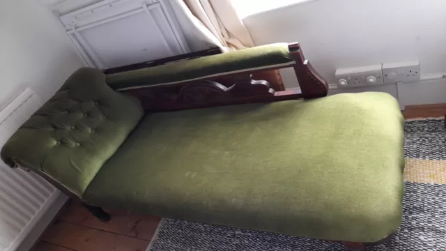 Antique Victorian Chaise Longue Daybed Green Velvet