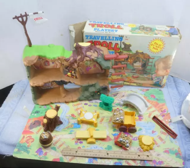 The Troll Family House, Toy Street 1992, Vintage Troll Playset