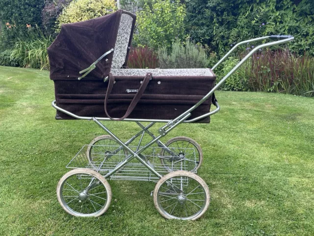 Vintage Marmet babatunde Pram Stroller