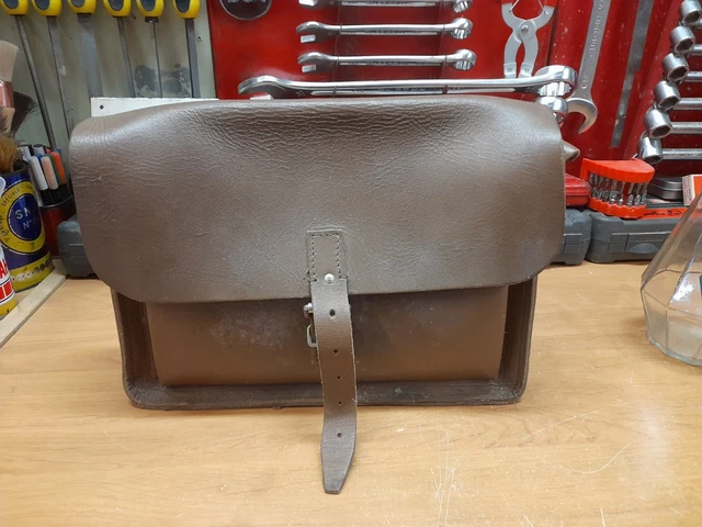 PAIRE DE TROUSSES BOITES A OUTILS NOIRES VELO ANCIEN VINTAGE BICYCLE