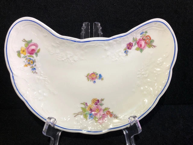 Coalport Bone China, COUNTRYWARE STIL, weiß geprägt Halbmond Salatteller