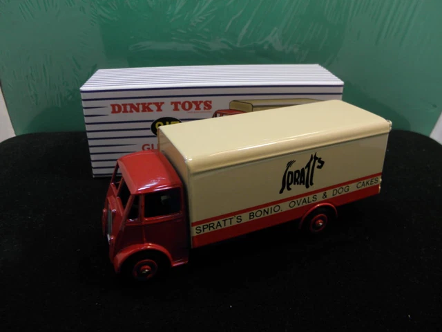 Dinky/Atlas Guy Van Spratt'S 1/55