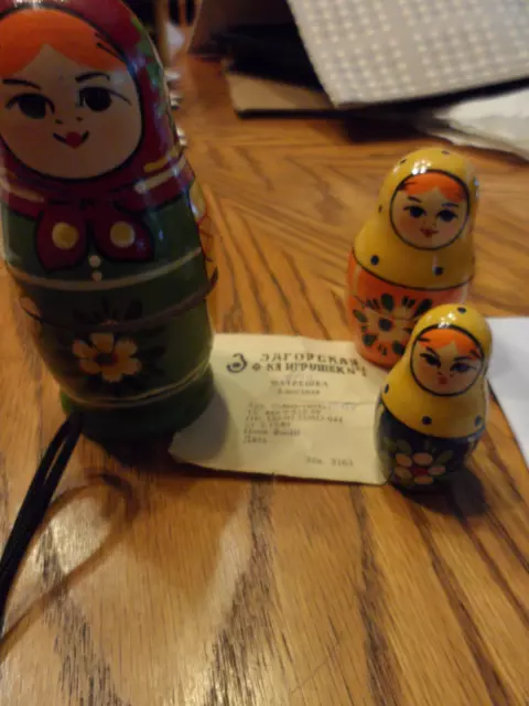 Gorgeous Russian Matpewka Nesting Dolls Hand Painted Set Of 3 stamped /paperwork
