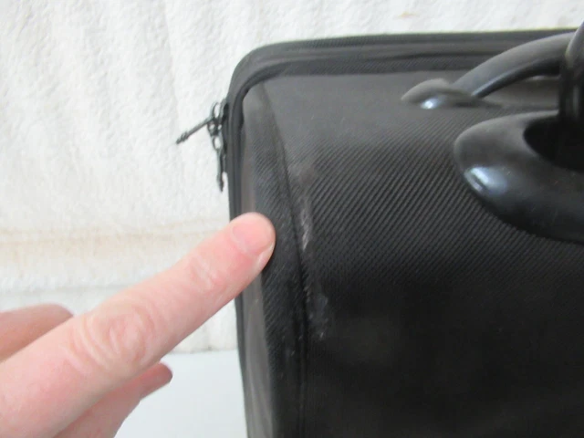 TUMI Alpha 22" Expandable Carry On Rolling Wheeled Luggage Black Model 22022DH 10