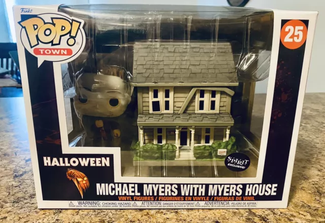 Funko Pop Town Halloween Michael Myers with Myers House #25 - NEW!