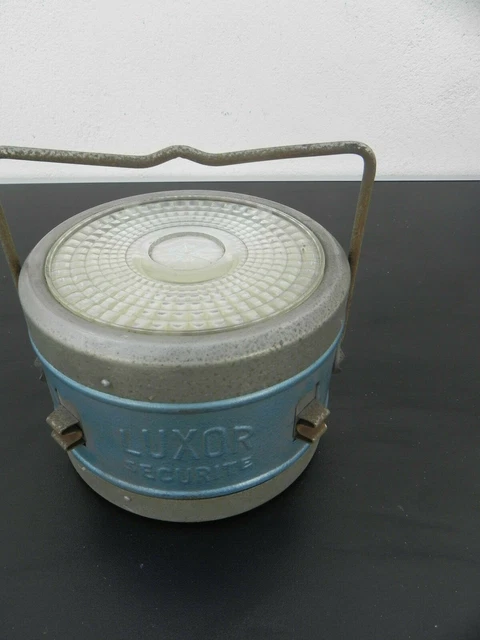 Réveil Lanterne Luxor Années 1950 - Marque Asprey London - Fonctionne - Cuivre