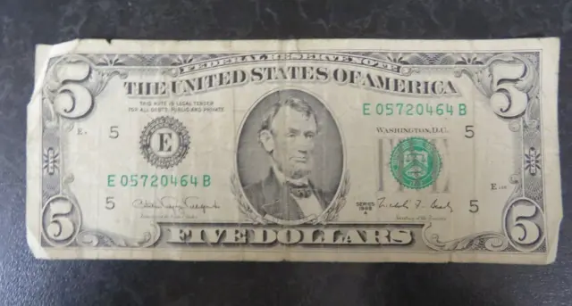 United States Of America Five Dollars Bank Note Federal Reserve