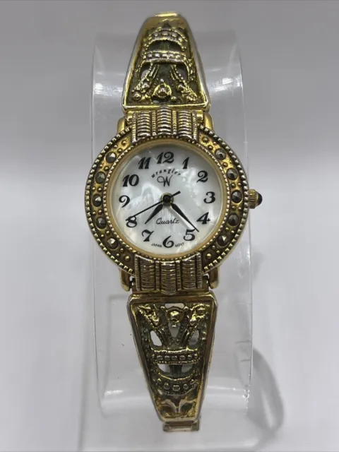 Wrangler Women's Watch Gold Tone MOP Dial Stretch Band 25MM Case- New Battery