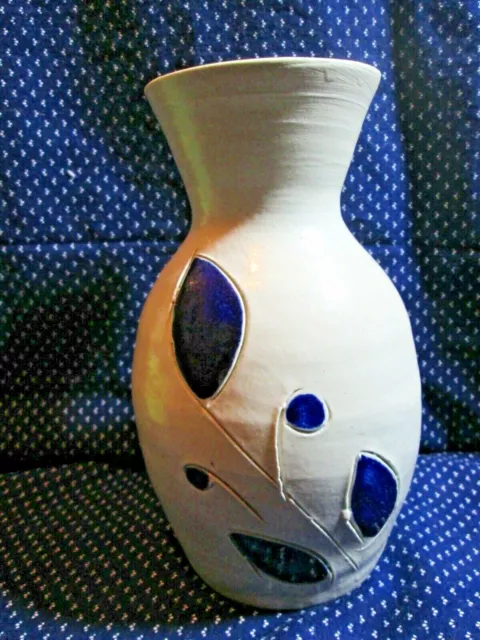 Vintage Salt Glaze Williamsburg Pottery VA Hand Crafted Blue Leaf Urn Vase