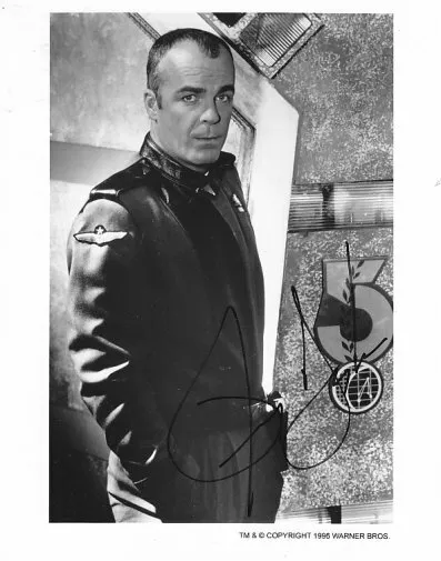 BABYLON 5 JERRY DOYLE GARABALDI b/w # 2 hand signed