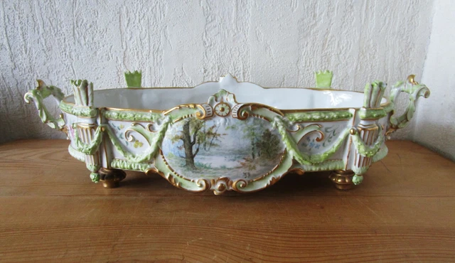 Superbe ancien plat porcelaine de Rudolstadt Volkstedt Thuringe ou Meissen.