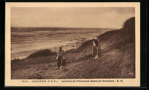 CPA Equihen, Jardins de Pêcheurs dans les Falaises