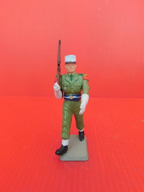 Figurine Starlux 1/50 - Parachutiste Militaire Français Défilé (35 Mm) - État Neuf