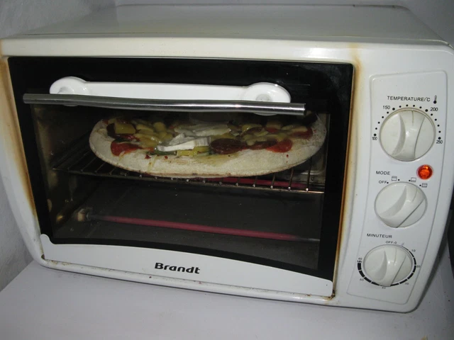 BRANDT Mini four 16l 1200w blanc - FC 16 CW pas cher