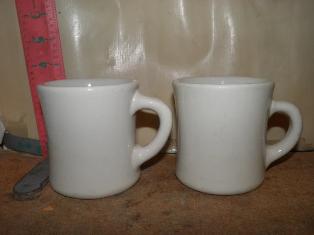 Victor Insulator Company, Heavy Restaurant/Institution/Military Mugs Pair