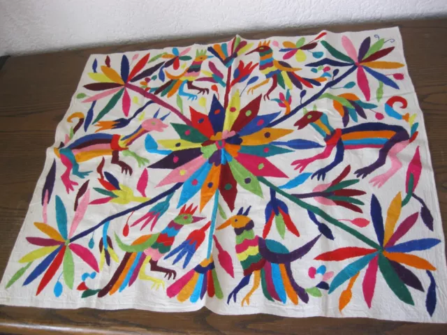 3 Tischdecken Handarbeit, bunt handbestickt handgesäumt vermutlich Mexico OTOMI? 3