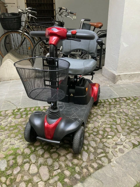 Scooter elettrico Magicsan per deambulare Mod. Gaio