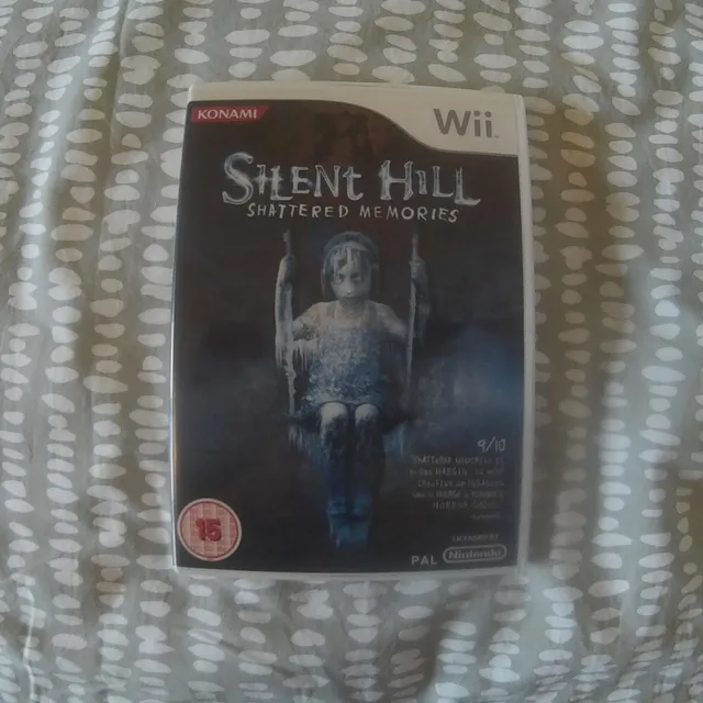 Silent Hill Shattered Memories Wii PAL Edition With Manual