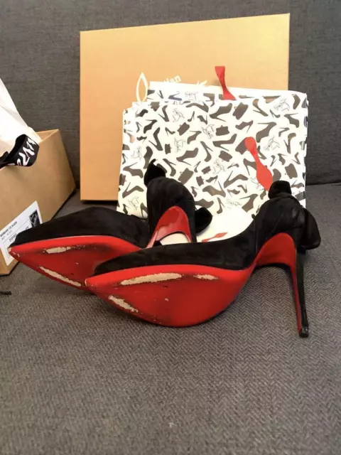 Christian Louboutin IT Size 37 Peep Toe Black Suede red sole  pin high heels