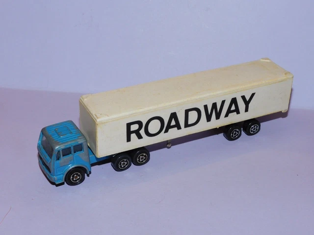 MINIATURE MAJORETTE VOLVO FMX Low Bed Trailer camion remorque