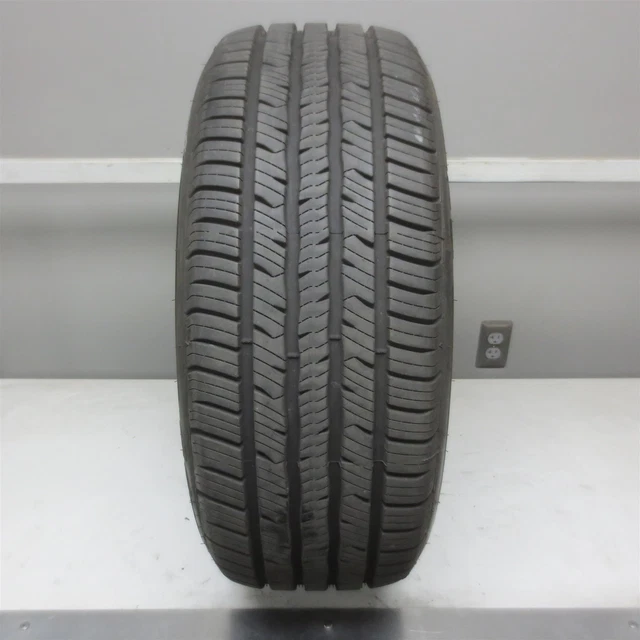 235/50R18 BFGoodrich Advantage Control 97V Tire (10/32nd) NO REPAIRS