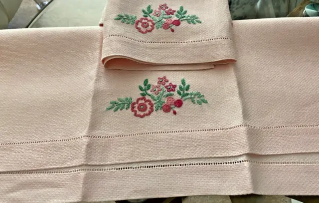 Pair Vintage Pink Linen Huckaback Weave Embroidered Small Hand/Kitchen Towels