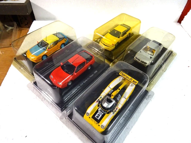 ALPINE RENAULT A110 1973 scale 1/43 UNIVERSAL HOBBIES - Collection