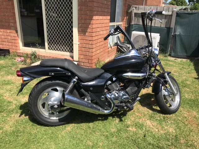 Kawasaki Eliminator 250