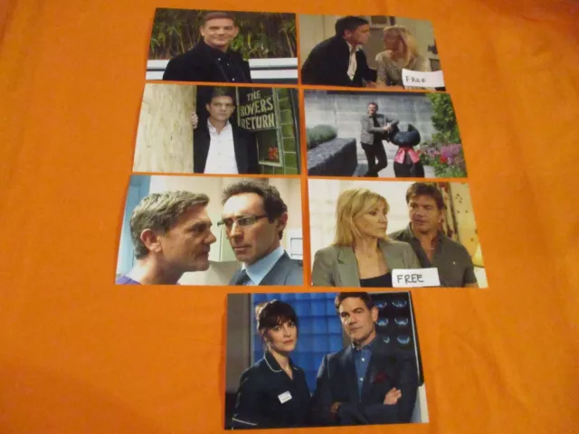 John Michie & Louise Delamere & Guy Henry 6x4 Photograph Set. Tv Holby City