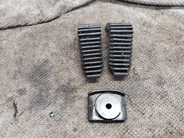 2007 Honda Shadow VT 1100 VT1100 Sabre FUEL TANK RUBBER MOUNT PADS PAD CUSHION