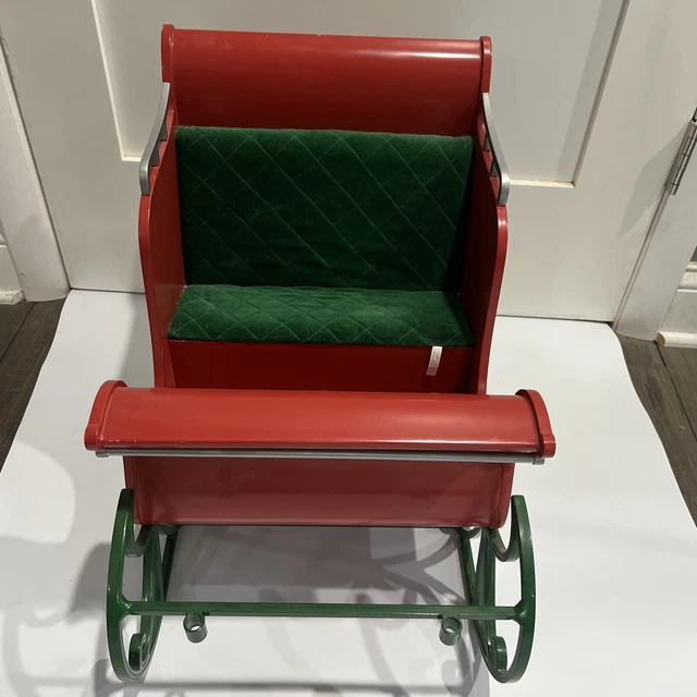 American Girl Samantha Central Park Horse Drawn Sleigh Red & Green Retired American Girl Samantha Central Park Horse Drawn Sleigh Red & Green Retired