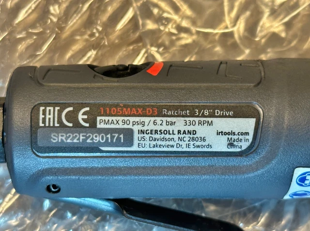 Ingersoll Rand 3/8" Air Ratchet Wrench | 30 ft/lb. Torque | 300 RPM | 1105MAX-D3 2