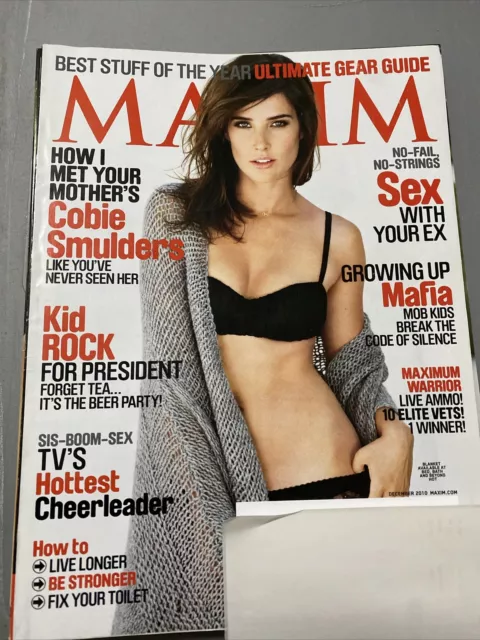 Maxim Magazine #156 December 2010 Cobie Smulders