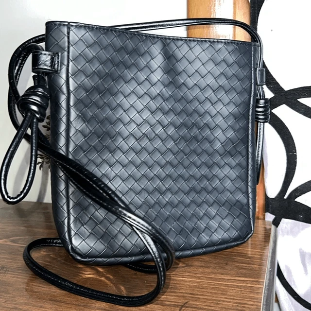 Universal Thread crossbody bag