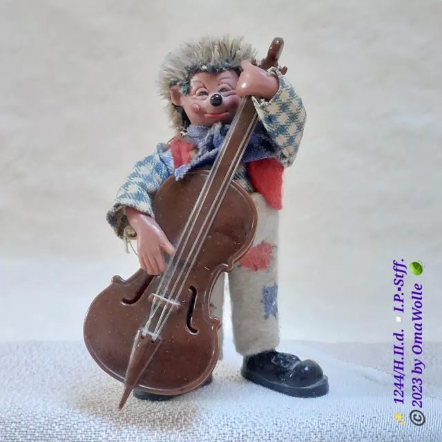 🧶 Gustav Peter/Steiff • Igel »Mecki ... als Bassist«