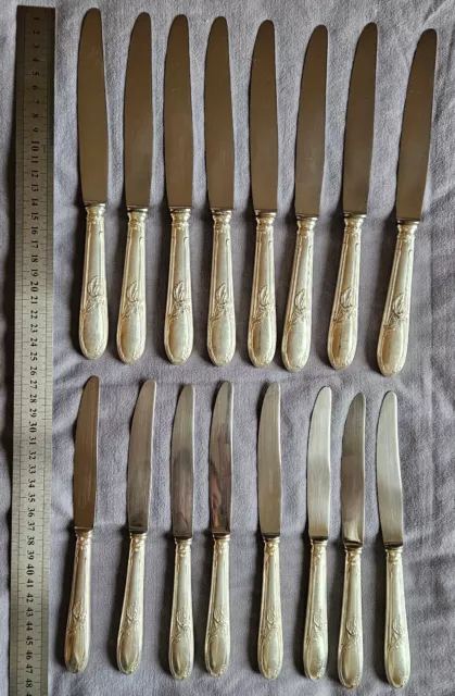 Lot de 12 couteaux de table inox gris l 23,5 cm