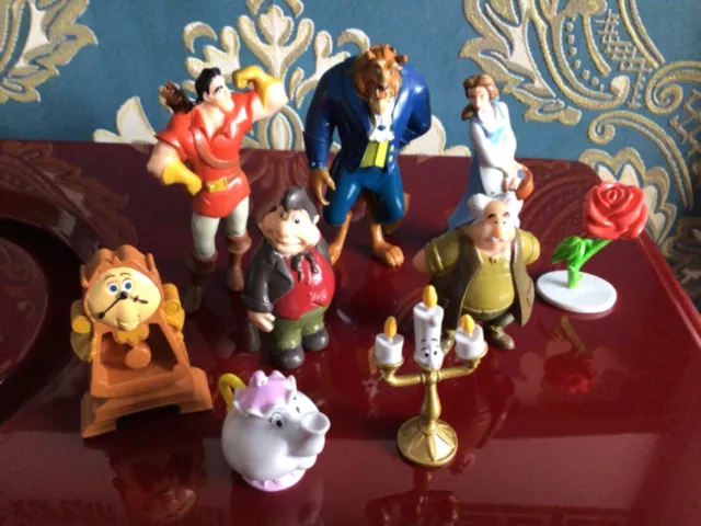 Small plastic disney figures best sale